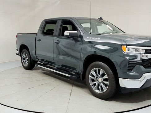 Certified 2026 Chevrolet Silverado 1500 LT AWD/4WD image 7