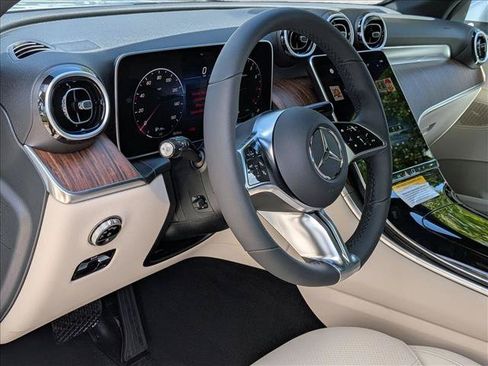 Certified 2026 Mercedes-Benz GLC 300 image 3