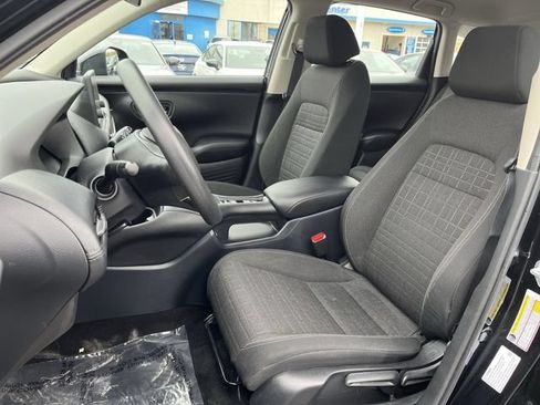 Used 2023 Honda HR-V LX image 15