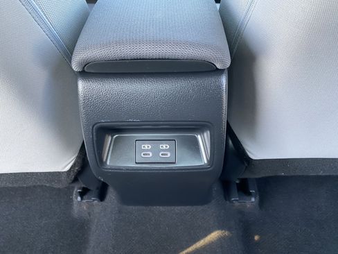 Used 2024 Toyota Corolla LE FWD image 18