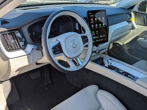 New 2026 Volvo XC60 B5 Ultra w/ Protection Package Premier image 8