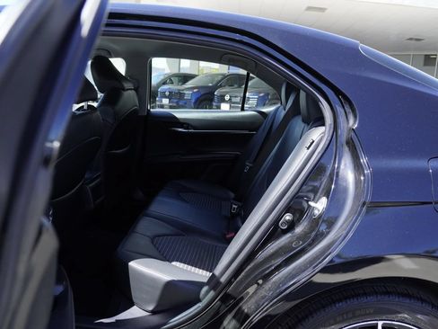 Used 2024 Toyota Camry SE FWD image 21