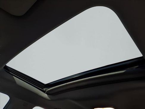 Used 2023 Chevrolet Colorado ZR2 w/ ZR2 Convenience Package III image 38