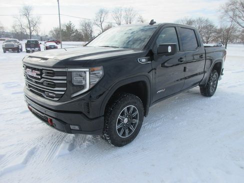 New 2026 GMC Sierra 1500 AT4 w/ AT4 Premium Package image 11