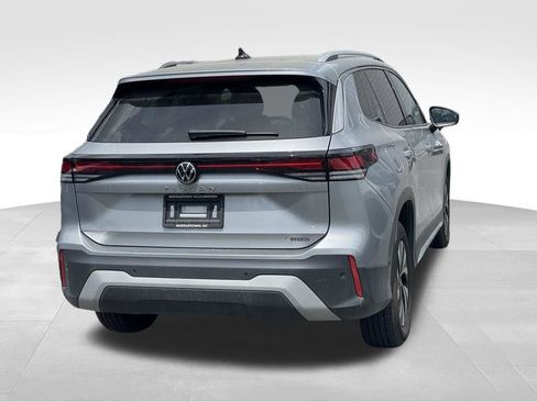 Certified 2025 Volkswagen Tiguan S AWD/4WD image 4