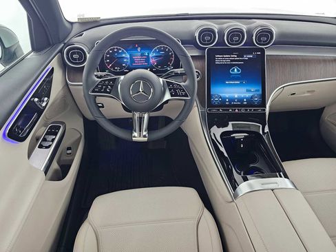 New 2026 Mercedes-Benz GLC 300 4MATIC image 18