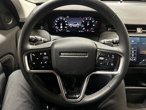 Used 2025 Land Rover Discovery Sport S AWD/4WD image 32