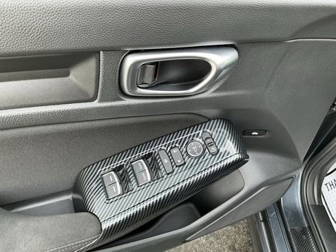 Used 2023 Honda Civic Sport image 16