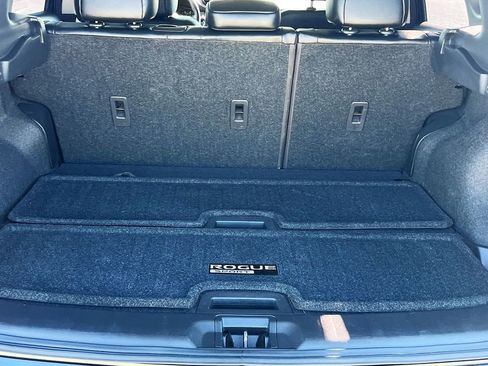 Used 2022 Nissan Rogue Sport SL w/ Premium Package FWD image 28