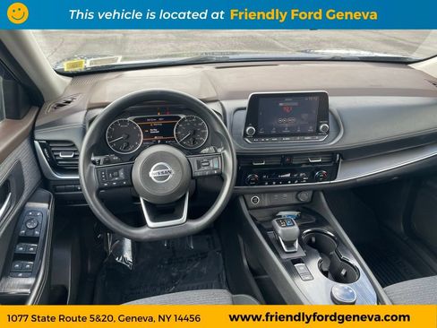 Used 2021 Nissan Rogue SV AWD/4WD image 15