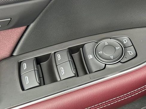 New 2026 Buick Envision Sport Touring image 12