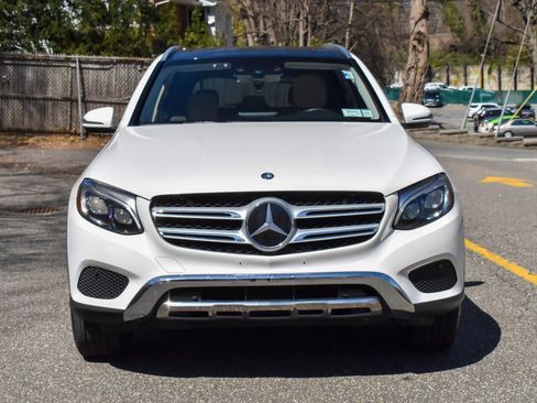Used 2017 Mercedes-Benz GLC 300 4MATIC image 10