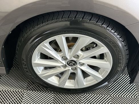 Used 2022 Toyota Camry LE FWD image 11