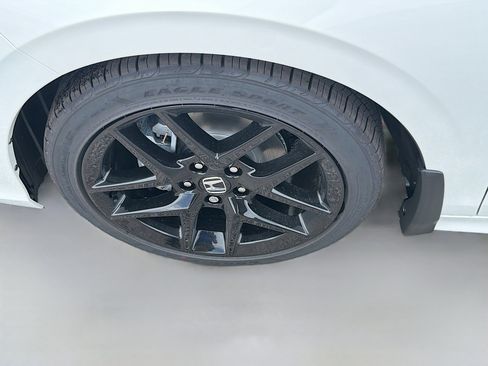 New 2026 Honda Civic Sport image 25