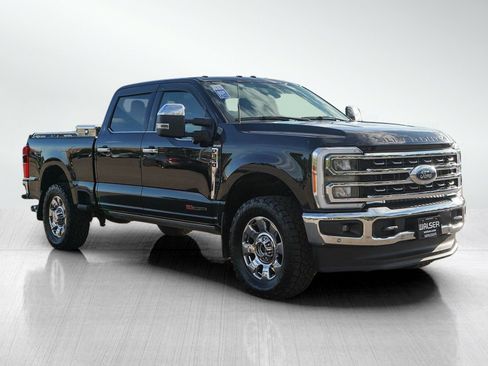Used 2023 Ford F350 King Ranch AWD/4WD image 7