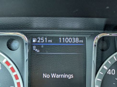 Used 2019 Nissan Titan Platinum Reserve w/ Platinum Utility Package AWD/4WD image 31