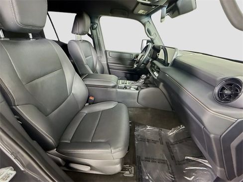 Certified 2024 Toyota Land Cruiser image 27