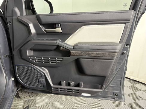 Used 2024 Toyota Tacoma Limited image 12