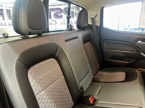 Used 2018 Chevrolet Colorado Z71 AWD/4WD image 43