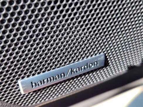 New 2025 Subaru Forester Limited image 17