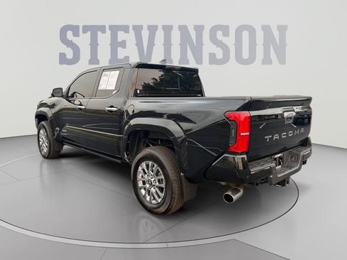 Used 2024 Toyota Tacoma Limited w/ Limited Package (LT) AWD/4WD image 3