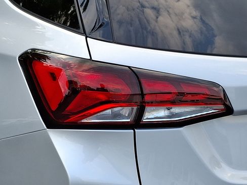 Used 2022 Chevrolet Equinox LT image 10