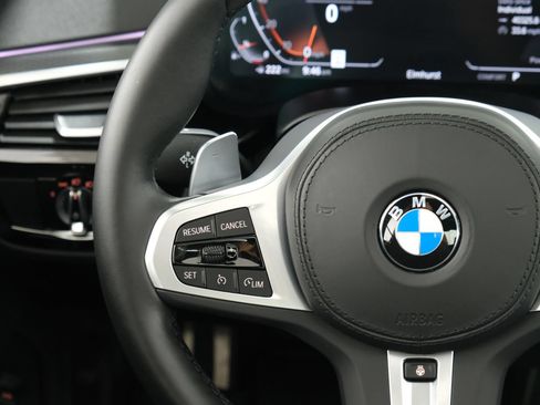 Used 2023 BMW 540i xDrive w/ Executive Package AWD/4WD image 11