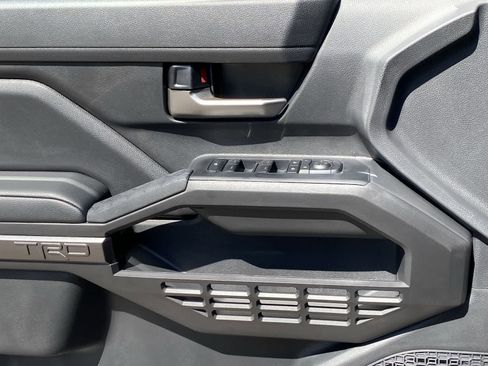 New 2026 Toyota Tacoma TRD Off-Road AWD/4WD image 15