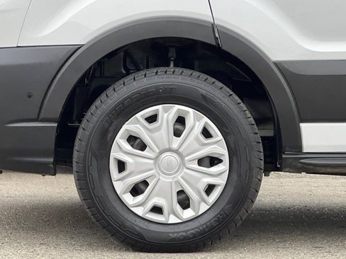 Used 2023 Ford E-Transit Medium Roof w/ Load Area Protection Package image 26