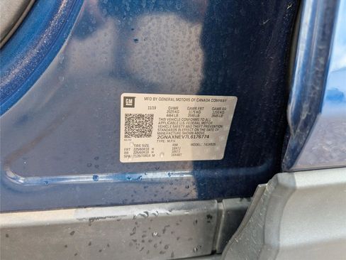 Used 2020 Chevrolet Equinox Premier image 11