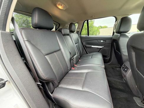 Used 2014 Ford Edge Limited w/ Driver Entry Package AWD/4WD image 17