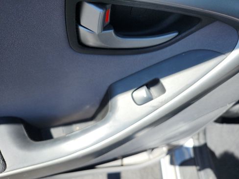 Used 2015 Hyundai Elantra SE w/ Option Group 02 FWD image 14
