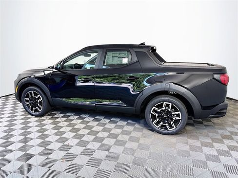 New 2025 Hyundai Santa Cruz Limited image 6