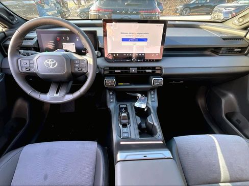New 2026 Toyota RAV4 XSE AWD/4WD image 5