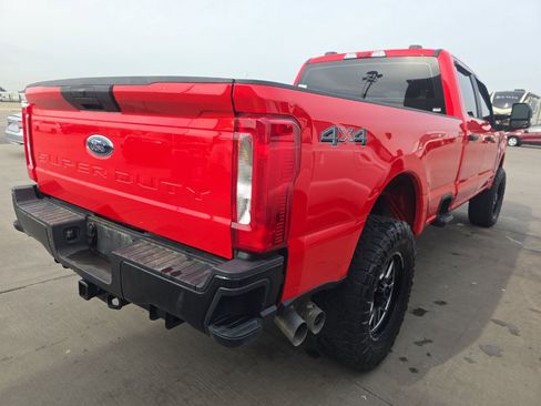 Used 2024 Ford F250 XL image 4