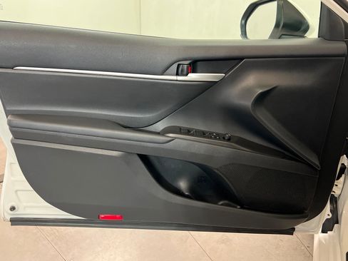 Used 2024 Toyota Camry LE FWD image 15