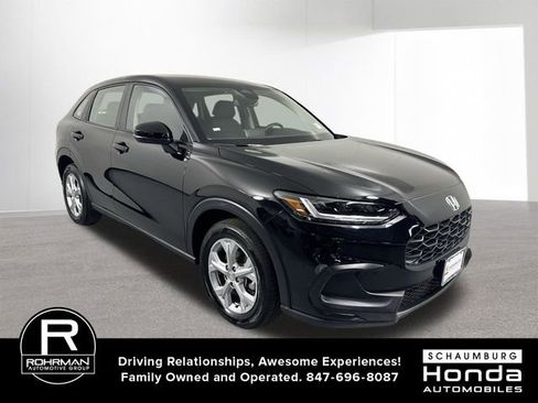 Certified 2025 Honda HR-V LX image 3