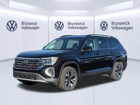 New 2026 Volkswagen Atlas SE AWD/4WD image 1