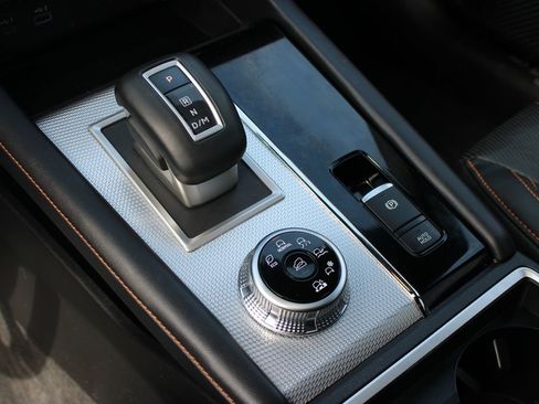 Used 2024 Mitsubishi Outlander SEL AWD/4WD image 21