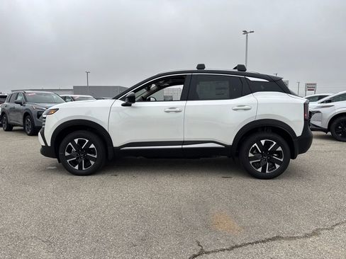New 2026 Nissan Kicks SV w/ SV Premium Package image 2
