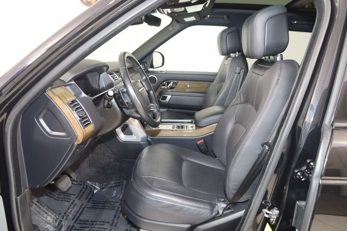 Used 2018 Land Rover Range Rover Supercharged AWD/4WD image 13