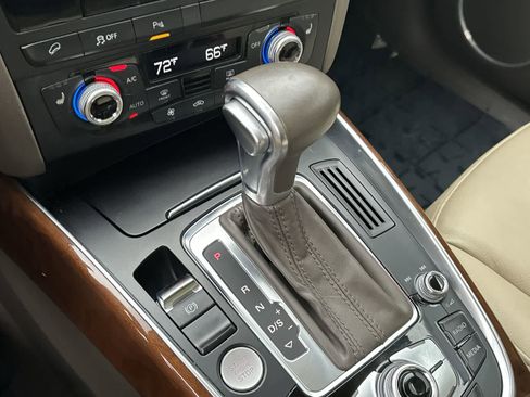 Used 2017 Audi Q5 2.0T Premium Plus image 24