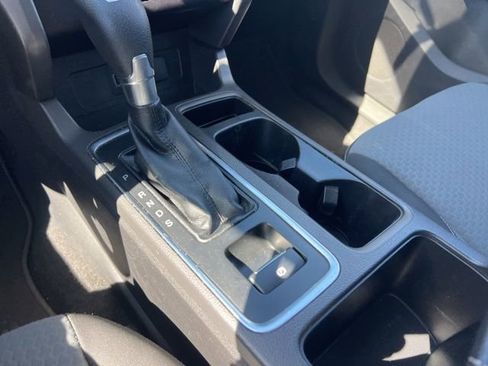 Used 2017 Ford Escape SE image 13