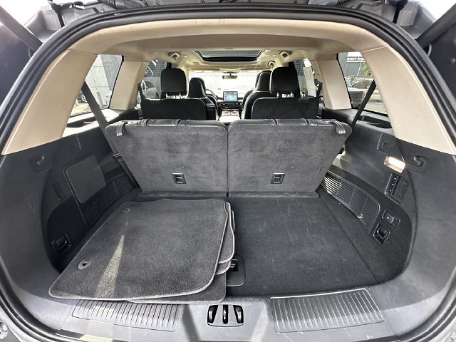 Certified 2023 Lincoln Aviator Reserve w/ Equipment Group 201A AWD/4WD image 44