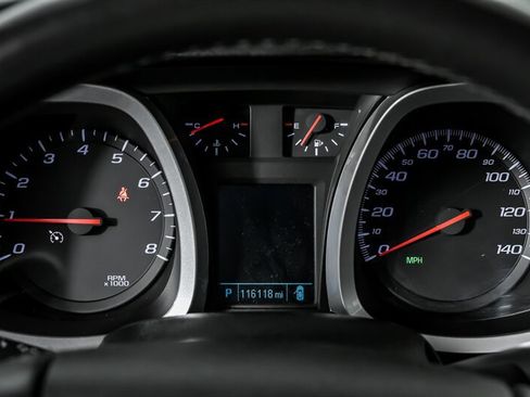 Used 2016 Chevrolet Equinox LTZ w/ Enhanced Convenience Package image 22