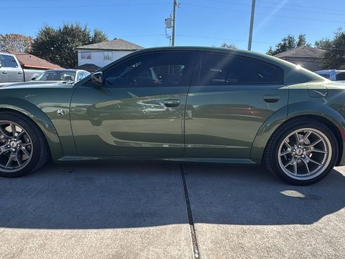 Used 2023 Dodge Charger Scat Pack image 4