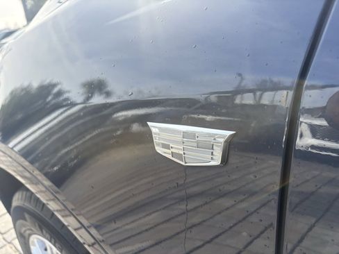 Used 2019 Cadillac XT5 FWD image 11