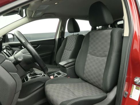 Certified 2022 Nissan Rogue Sport SV AWD/4WD image 22