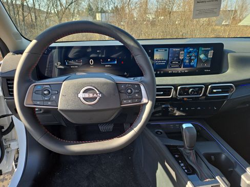 New 2026 Nissan Sentra SR w/ SR Premium Package image 11