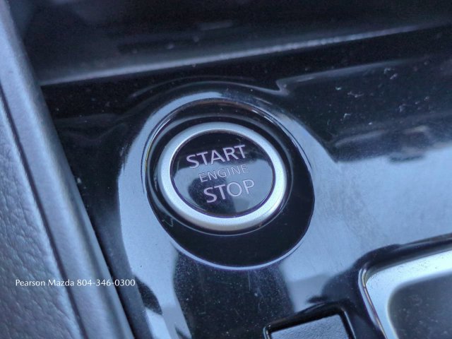 Used 2025 Nissan Versa SV w/ Trunk Package FWD image 26